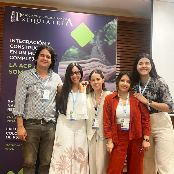 Simposio: Psicogeriatria 4.0: Transformando el cuidado con tecnología. Dra Maria del Pilar Otero, Dra Catalina Pineda, Luz Helena Pabuena, María Daniela Moreno, Rodrigo Camargo y Paola Coral.