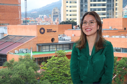 Lina M. Espinosa Saltaren, MD.