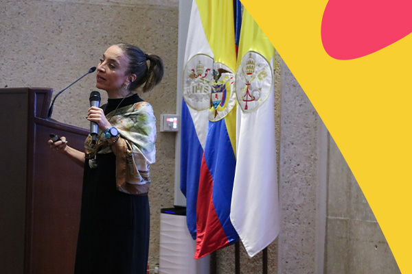 Dra. Natalia Mejía, Decana de la Facultad de Medicina de la Universidad de los Andes en su charla: Implicaciones Renales en la Prematurez